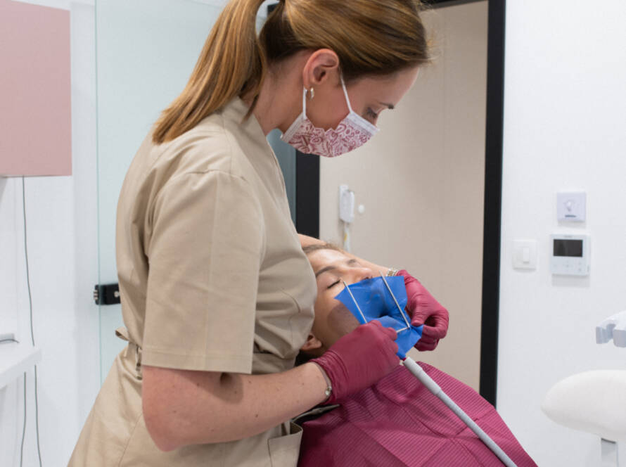 Restaurativna Stomatologija